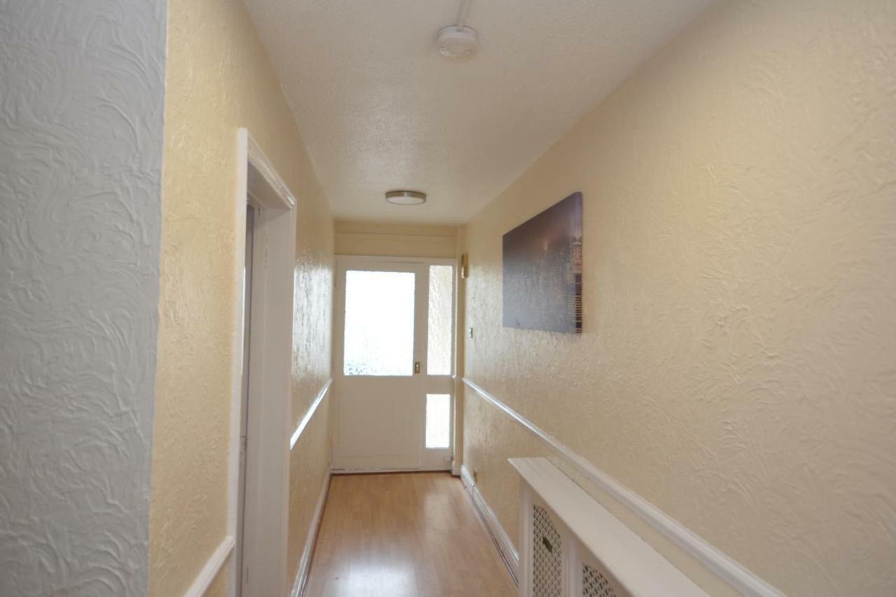 Four Bedroom Townhouse 12 Minutes Walk To Excel Exhibition Centre London Eksteriør bilde